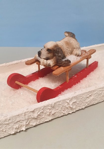 Winterdeko "Hund auf Schlitten"