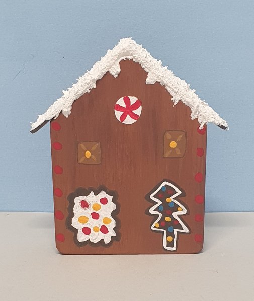 Lebkuchenhaus (mit Holzdach), Schnee
