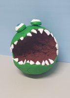 grünes Kugel-Monster